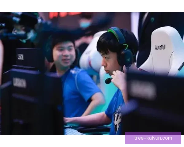 阿尔卡塞尔近期比赛影响力持续提升，表现备受关注。