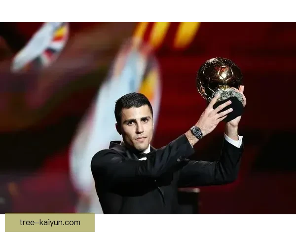 罗德里家庭背景探析：影响其足球生涯的关键因素